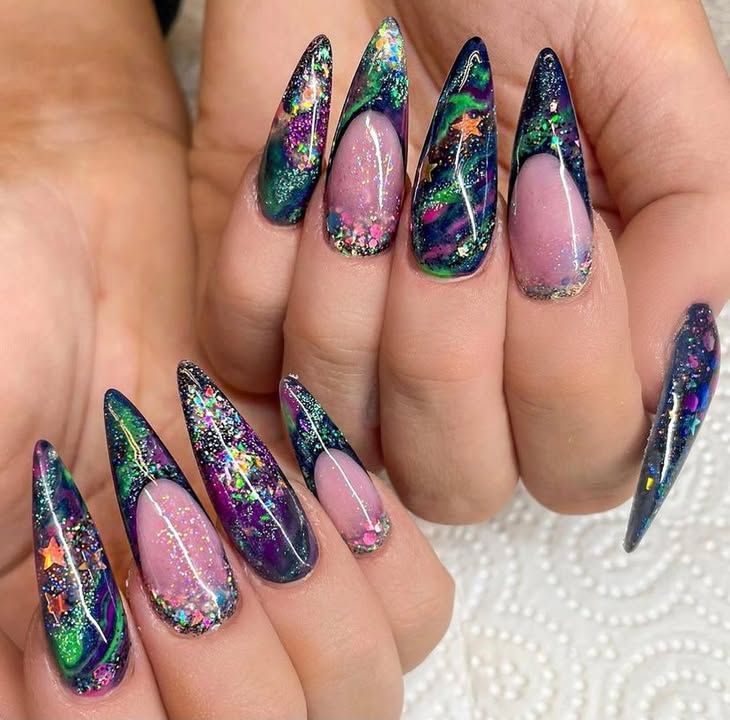 Diplomado de Manicure y Acrilismo en Washington Academy