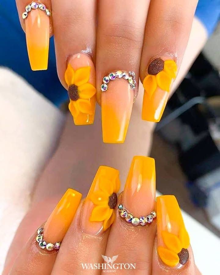 Diplomado de Manicure y Acrilismo en Washington Academy